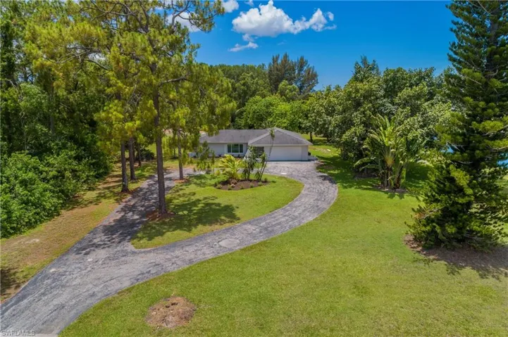 6350 Painted Leaf Ln, Naples, Florida 34116
