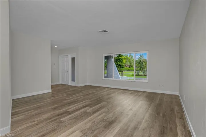 6350 Painted Leaf Ln, Naples, Florida 34116
