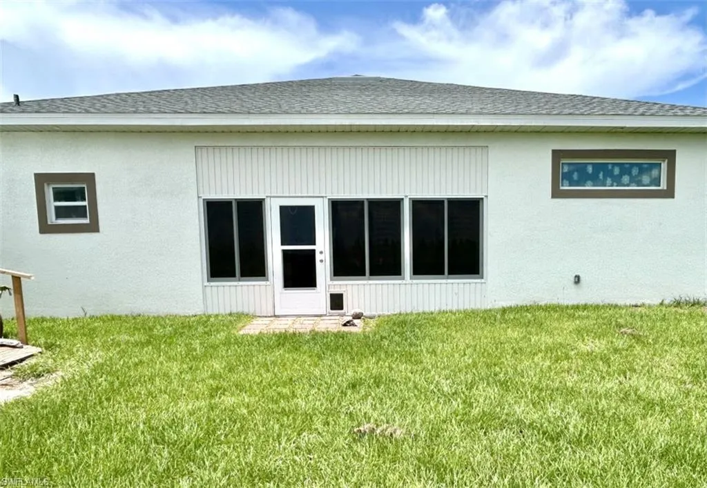 7005 Berwick CIR, Labelle, FL 33935,225061525