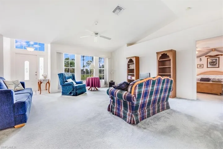 3824 SW 10th  PL, Cape Coral, FL 33914