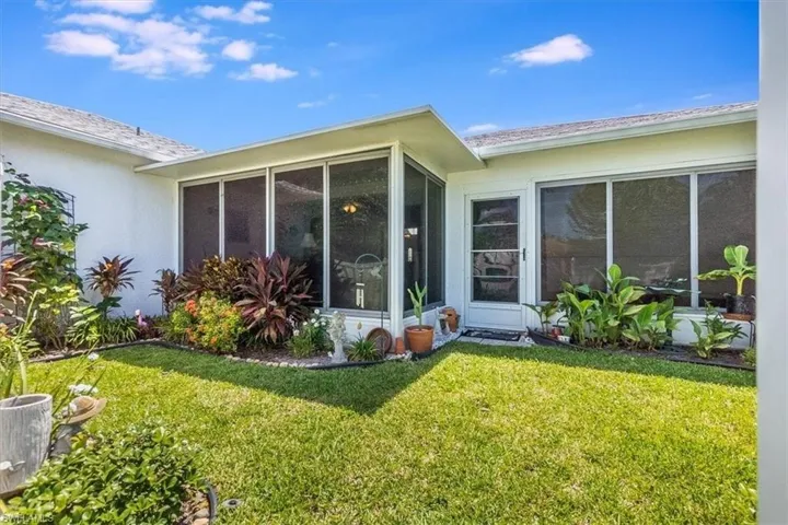 3824 SW 10th  PL, Cape Coral, FL 33914