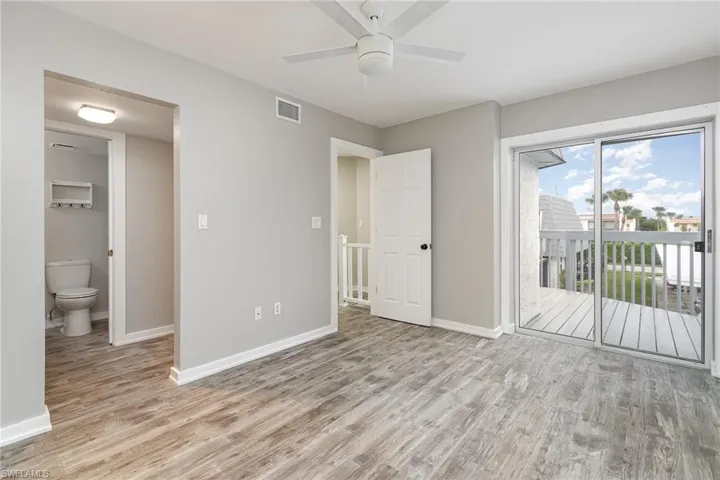 16051  Amberwood Lake  CT, Fort Myers, FL 33908