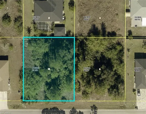 3506 12th St W, Lehigh Acres, Florida 33971