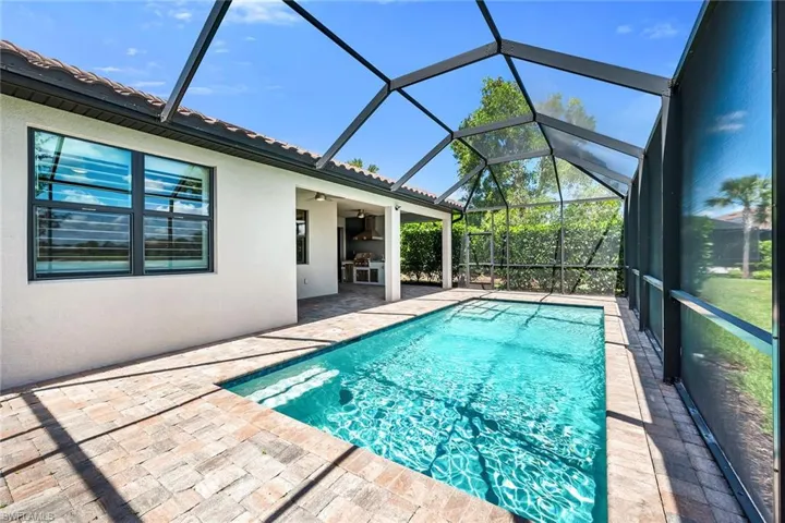 6787 Pennyroyal Dr, Naples, Florida 34114