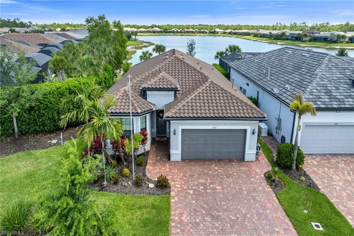 6787 Pennyroyal Dr, Naples, Florida 34114
