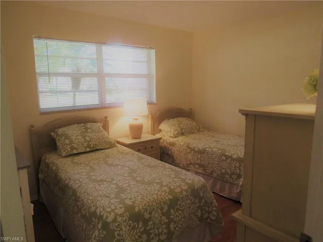 100 Forest Lakes Blvd 109, Naples, Florida 34105