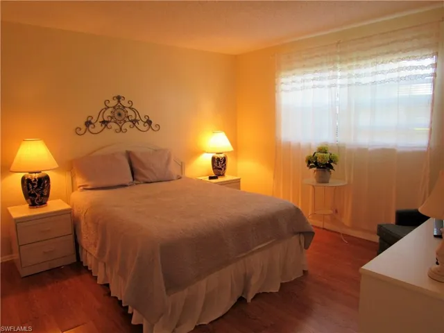 100 Forest Lakes Blvd 109, Naples, Florida 34105