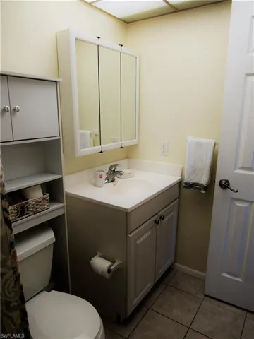 100 Forest Lakes Blvd 109, Naples, Florida 34105