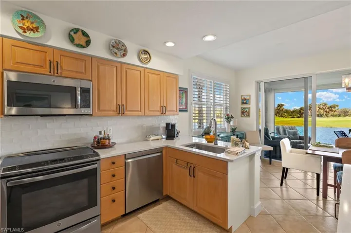 8817 W Forest Ln # 101, Fort Myers Fl 33908