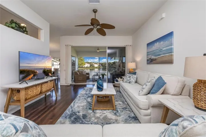 High ceilings, beautiful flooring and lovely coastal decor perfect for entertaining.