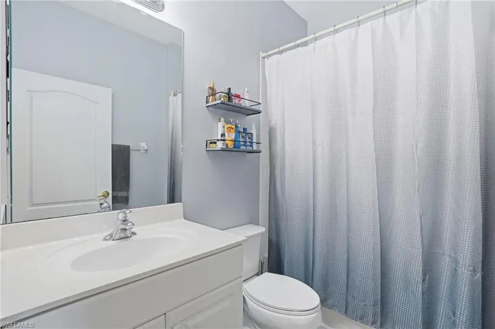 20038 Serre Dr, Estero, Florida 33928