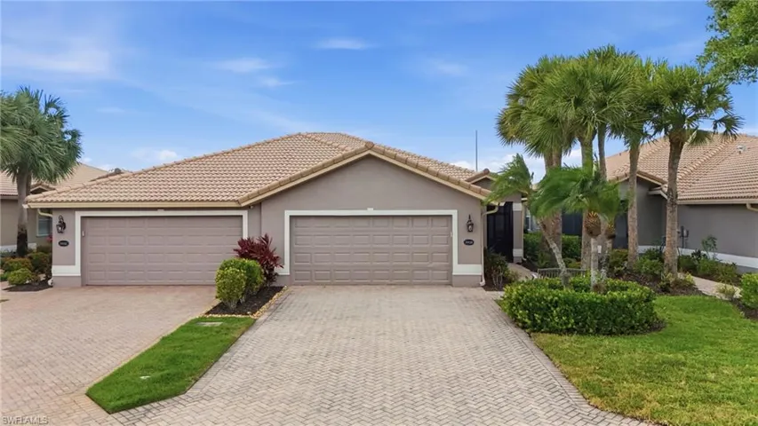 20038 Serre Dr, Estero, Florida 33928