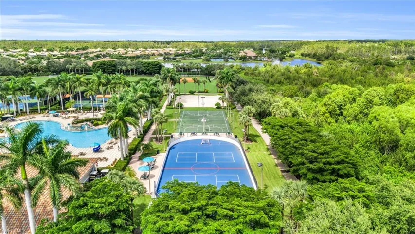20038 Serre Dr, Estero, Florida 33928