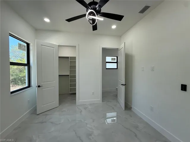 2915  49th W ST, Lehigh Acres, FL 33971