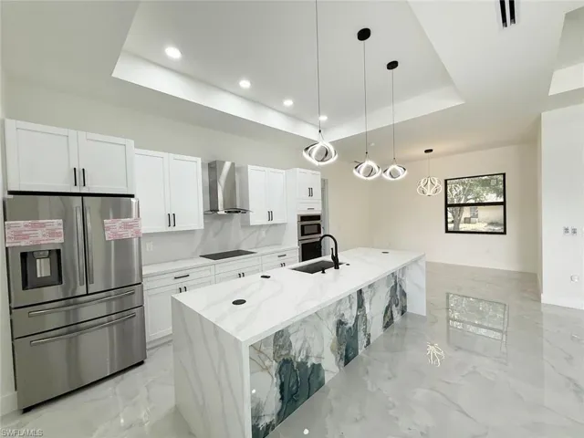 2915  49th W ST, Lehigh Acres, FL 33971