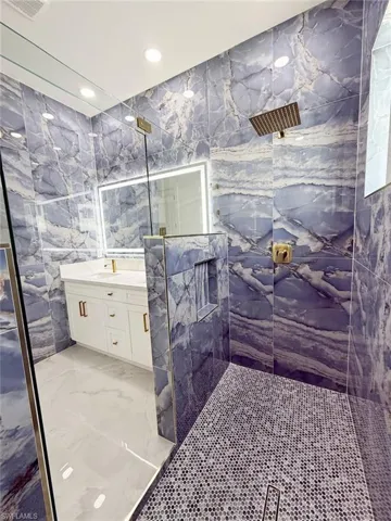 2915  49th W ST, Lehigh Acres, FL 33971