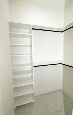 Closet main bedroom