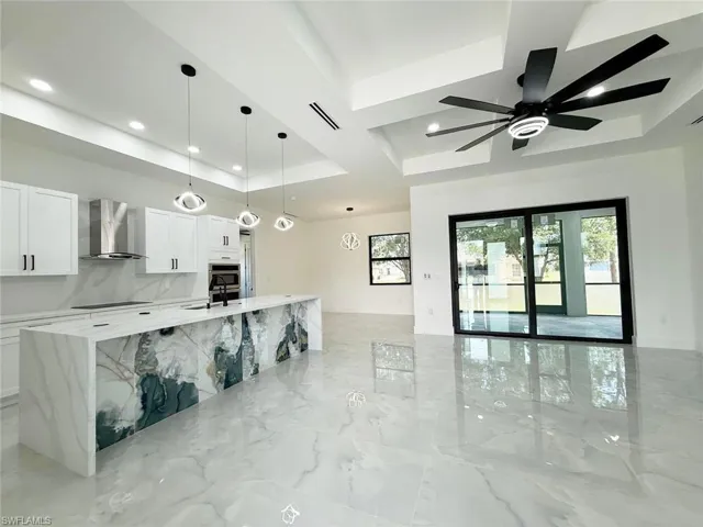 2915  49th W ST, Lehigh Acres, FL 33971