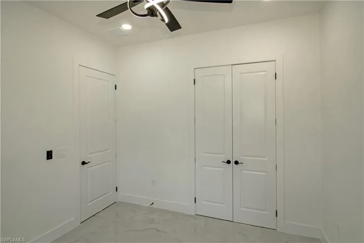 2915  49th W ST, Lehigh Acres, FL 33971