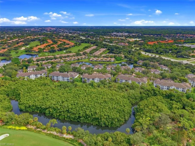 3461 Pointe Creek Ct 106, Bonita Springs, Florida 34134