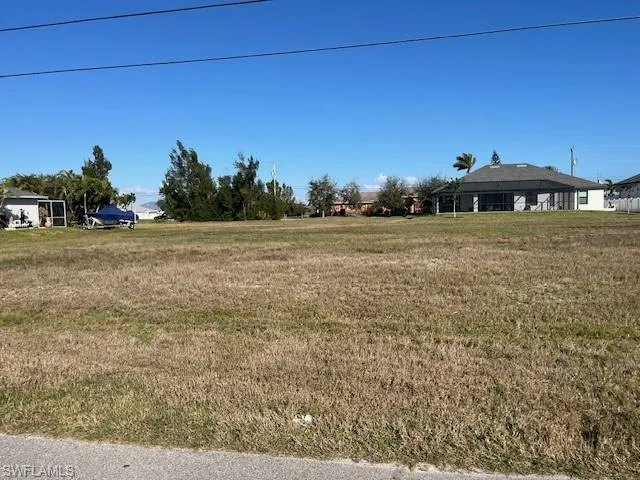 209 Nw 35th Pl, Cape Coral Fl 33993