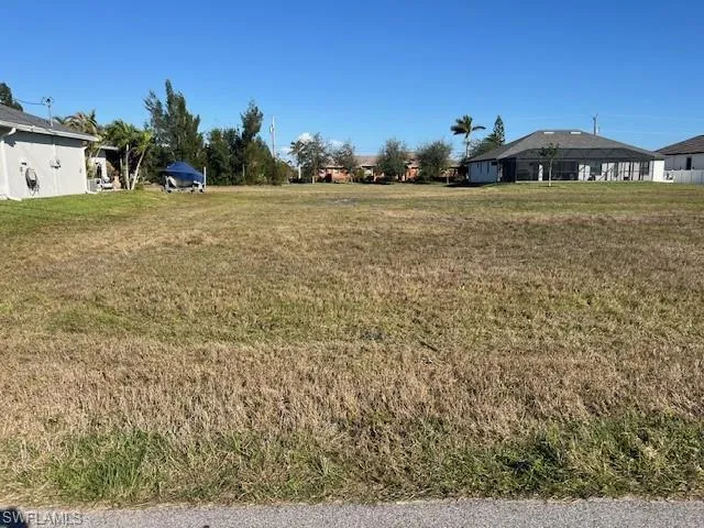 209 Nw 35th Pl, Cape Coral Fl 33993