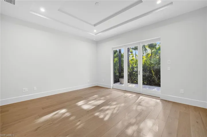 Master Bedroom 4