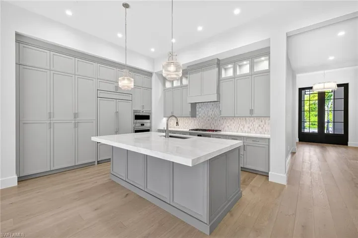 Breakfast Bar