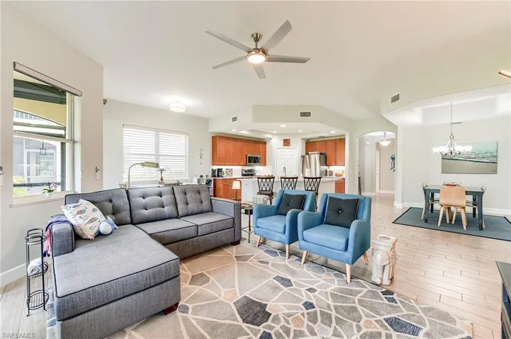 9318  Aviano  DR, Fort Myers, FL 33913