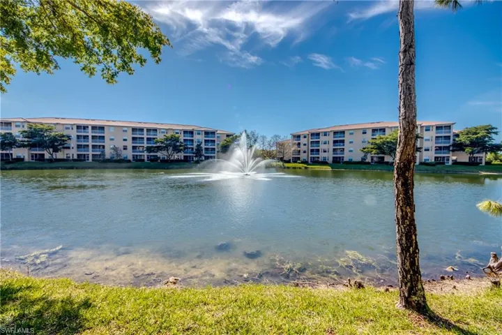 8341  Whiskey Preserve  CIR, Fort Myers, FL 33919