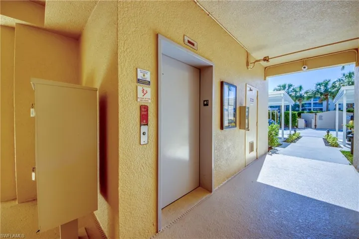 8341  Whiskey Preserve  CIR, Fort Myers, FL 33919