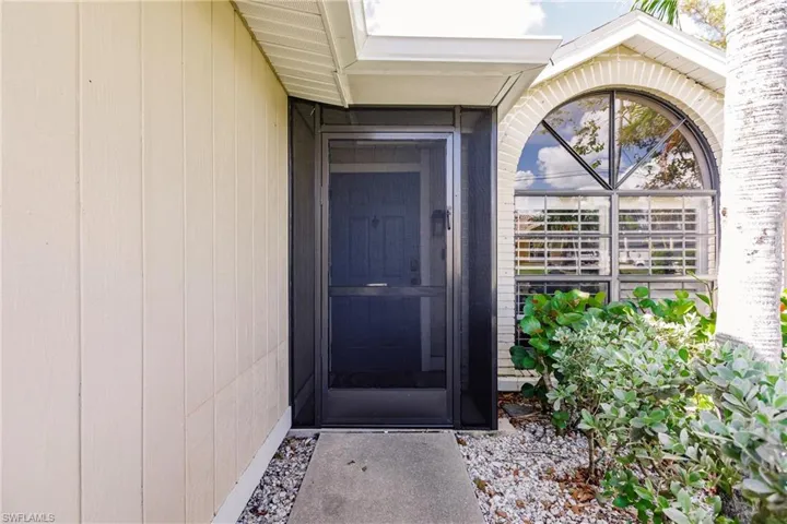 View of property entrance