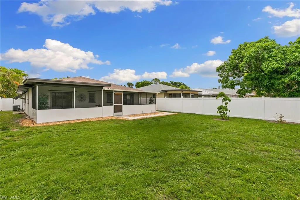 522 108th AVE, Naples, FL 34108,225060524