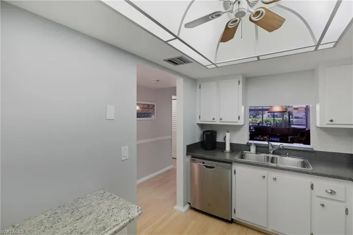 3030 Binnacle Dr # 103, Naples, Florida 34103