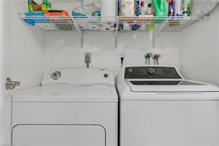 3030 Binnacle Dr # 103, Naples, Florida 34103