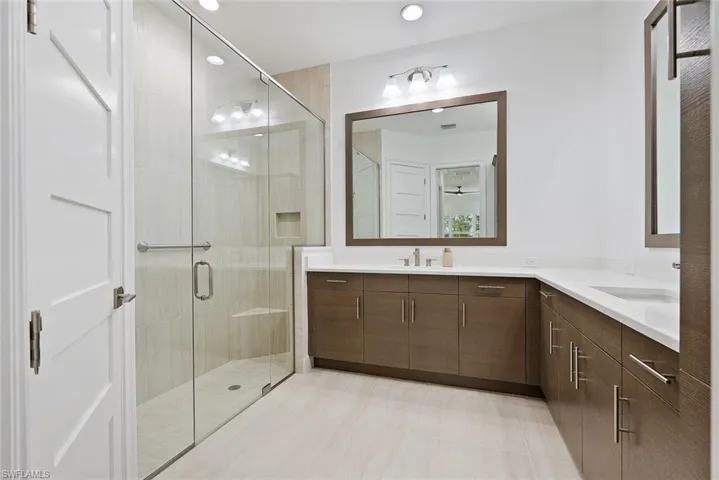 6505  Dominica  DR, Naples, FL 34113