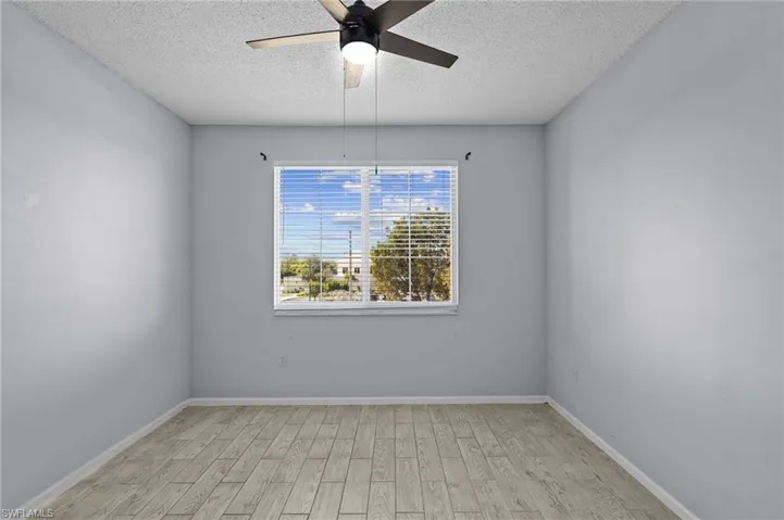 1105  Reserve  CT, Naples, FL 34105