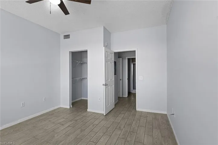 1105  Reserve  CT, Naples, FL 34105