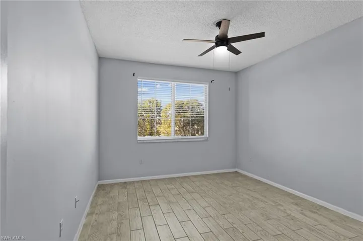 1105  Reserve  CT, Naples, FL 34105