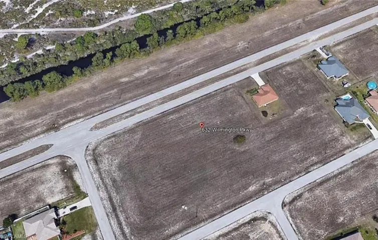 632 Wilmington Pkwy, Cape Coral Fl 33993