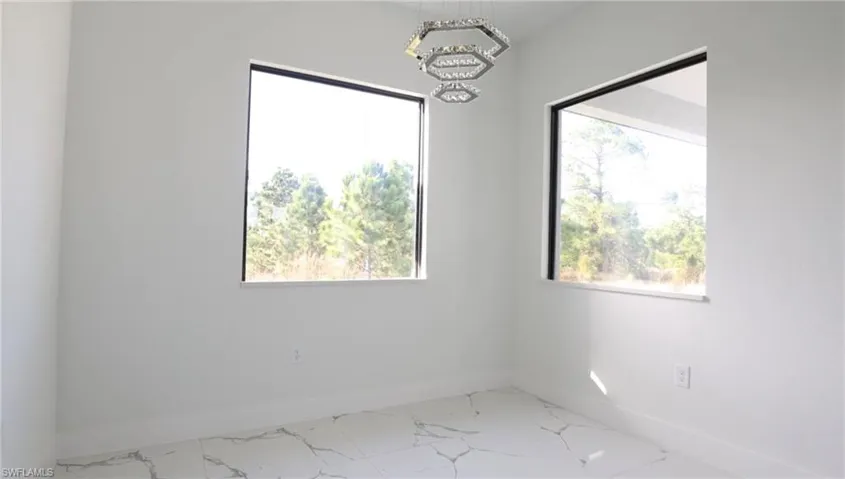 1052  Jamil S AVE, Lehigh Acres, FL 33974