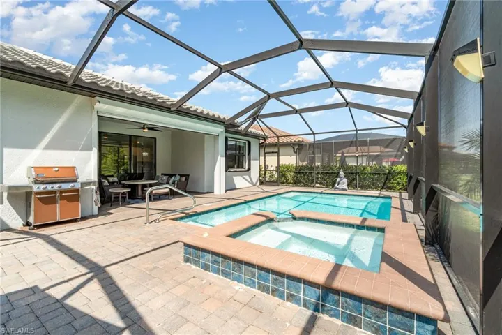11231  Shady Lake  RUN, Fort Myers, FL 33913