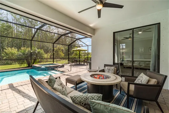 11231  Shady Lake  RUN, Fort Myers, FL 33913
