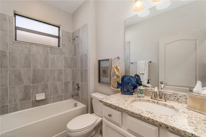 11231  Shady Lake  RUN, Fort Myers, FL 33913