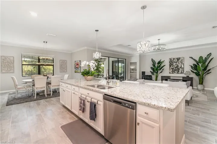 11231  Shady Lake  RUN, Fort Myers, FL 33913