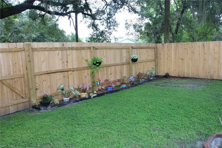 37  Eubanks E ST, Jacksonville, FL 32218