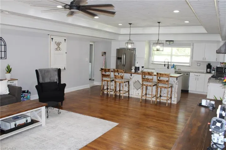 37  Eubanks E ST, Jacksonville, FL 32218