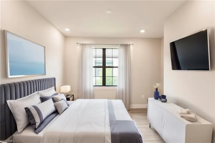 Virtually Staged Office/Den as 3rd Bedroom