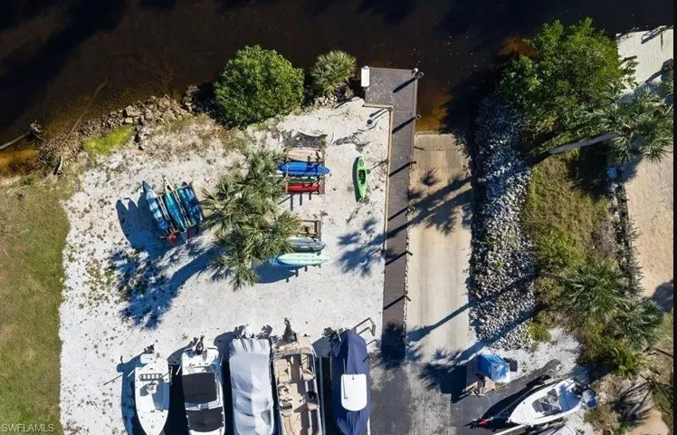 17138 Ravens Roost 10, Fort Myers, Florida 33908