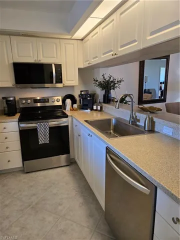 17138 Ravens Roost 10, Fort Myers, Florida 33908